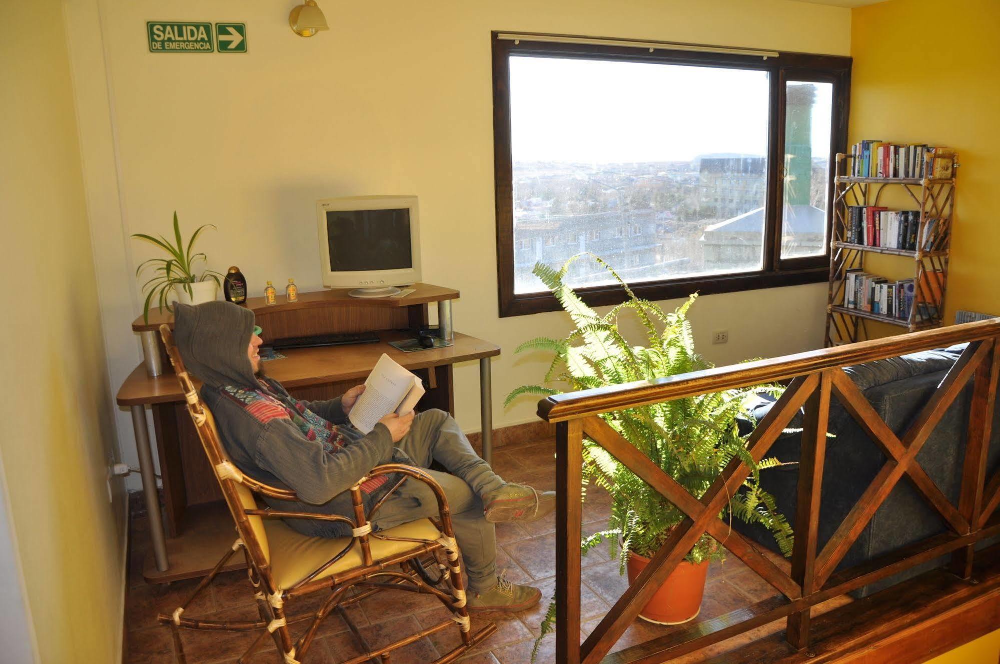 Hostel I Keu Ken إل كالافاتي المظهر الخارجي الصورة